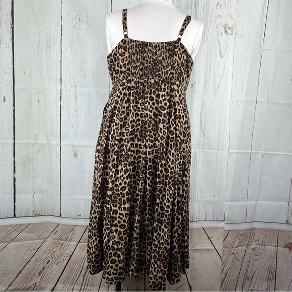 TORRID LEOPARD DRESS Sz 1 - Picture 11 of 12